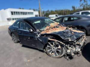 MERCEDES E300