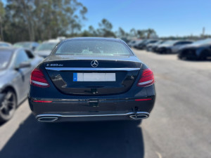 MERCEDES E300