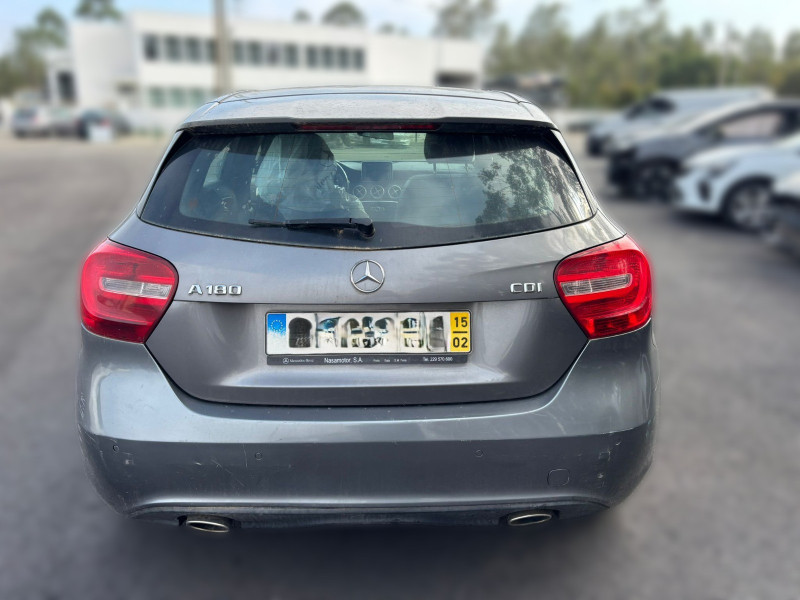 MERCEDES A 180