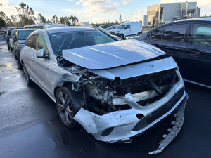 MERCEDES CLA