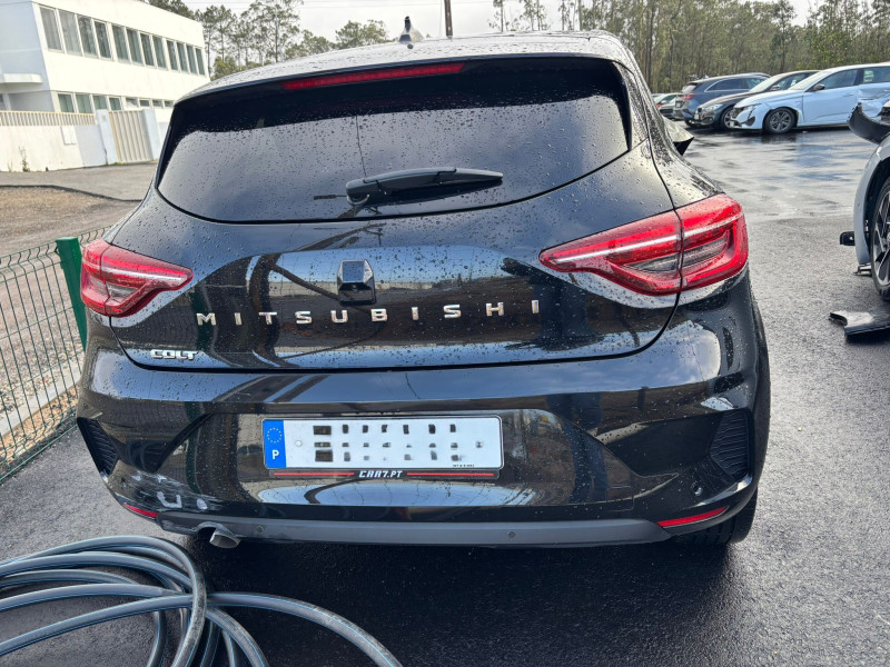 MITSUBISHI COLT