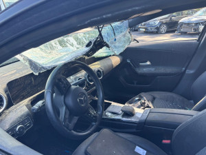 MERCEDES A180d